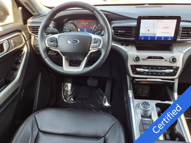 Certified 2023 Ford Explorer XLT w/ Equipment Group 202A AWD/4WD image 6