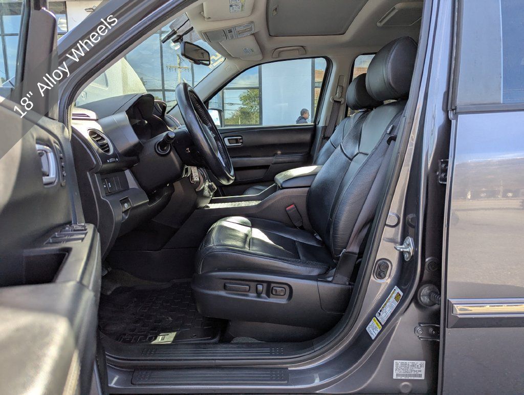Used 2015 Honda Pilot Touring image 13