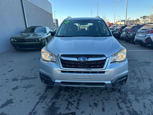 Used 2018 Subaru Forester 2.5i w/ Alloy Wheel Package image 2