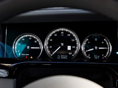 Certified 2023 Rolls-Royce Phantom Sedan w/ The Phantom Package image 26