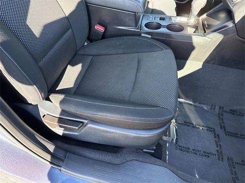 Used 2017 Subaru Outback 2.5i Premium image 10