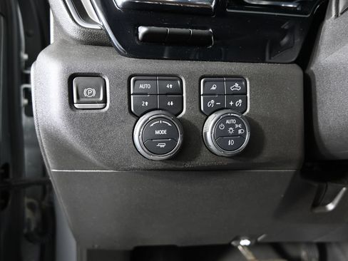 Used 2024 Chevrolet Silverado 2500 High Country w/ High Country Premium Package AWD/4WD image 24