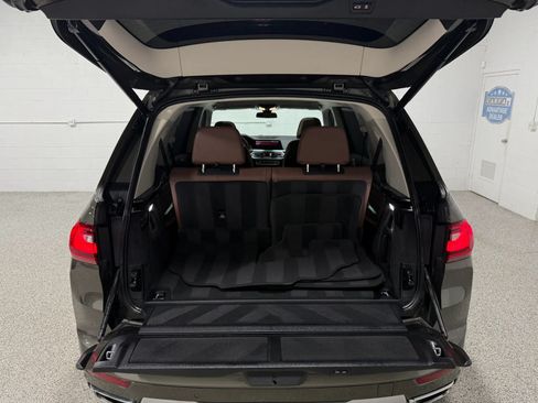 Used 2021 BMW X7 xDrive40i w/ Premium Package AWD/4WD image 61