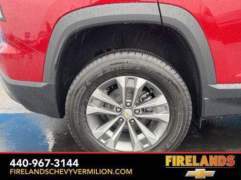 New 2026 Chevrolet Equinox LT w/ Convenience Package II FWD image 32