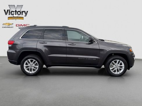 Used 2018 Jeep Grand Cherokee Laredo AWD/4WD image 7
