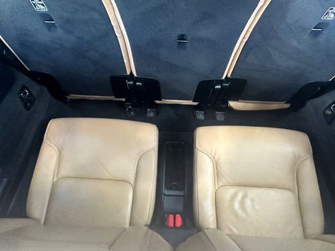 Used 2017 Volvo XC90 T6 Momentum w/ Vision Package image 46