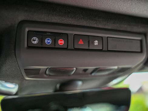 Used 2020 Chevrolet Corvette Stingray Premium Cpe w/ 3LT Preferred Equipment Group image 46