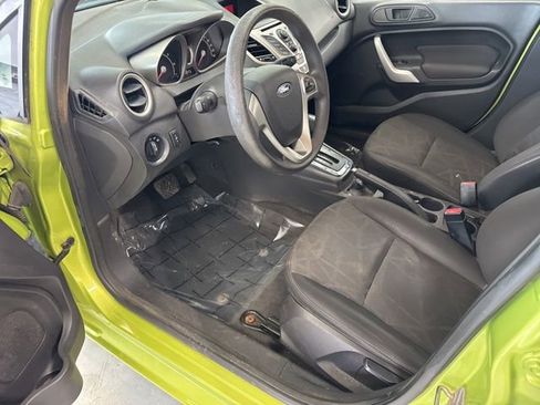 Used 2012 Ford Fiesta SE image 13