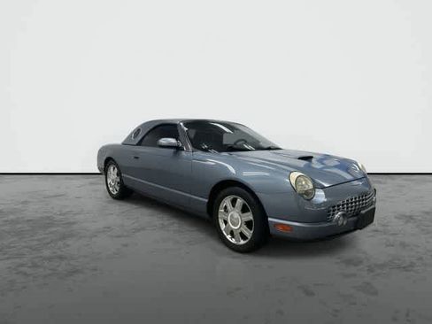 Used 2005 Ford Thunderbird RWD image 5