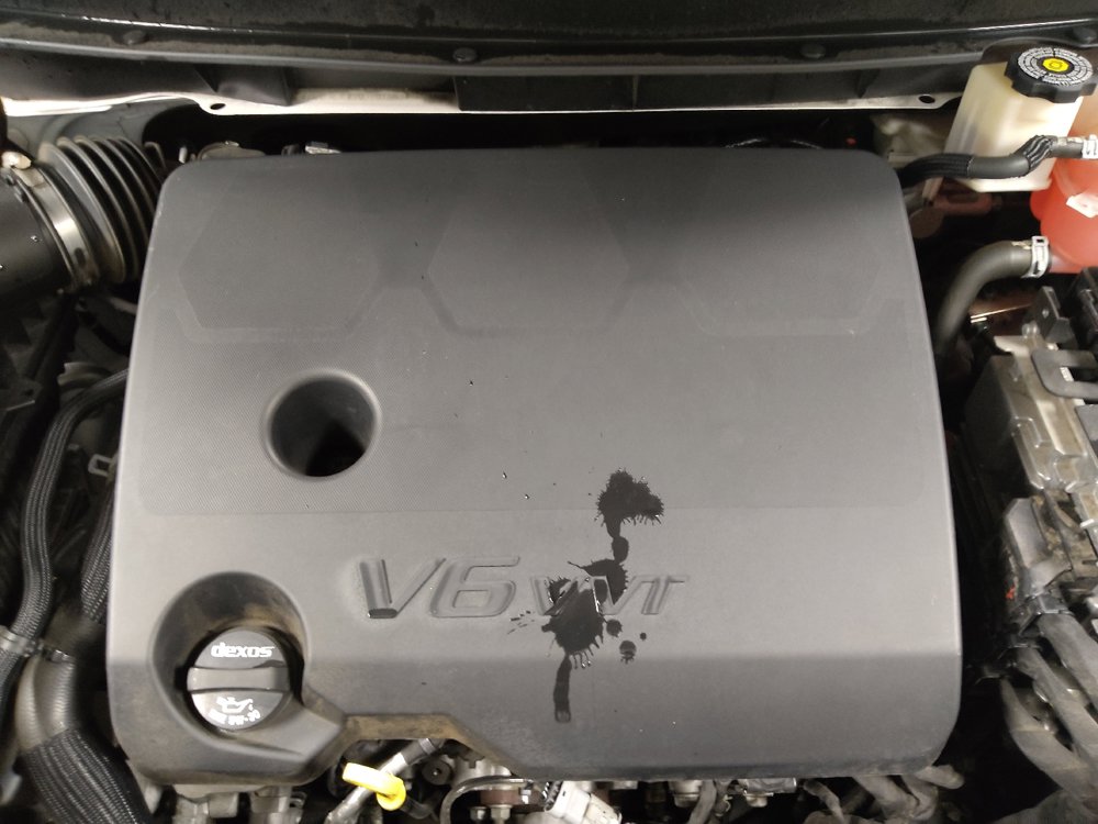 Used 2021 Chevrolet Traverse RS w/ LPO, Floor Liner Package FWD image 30