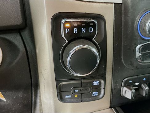 Used 2013 RAM 1500 Classic SLT w/ Remote Start & Security Group AWD/4WD image 16