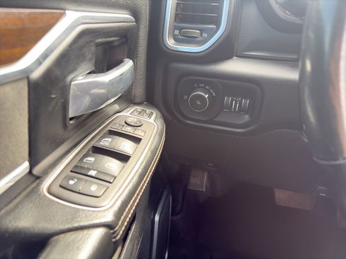 Used 2023 RAM 3500 Laramie AWD/4WD image 20