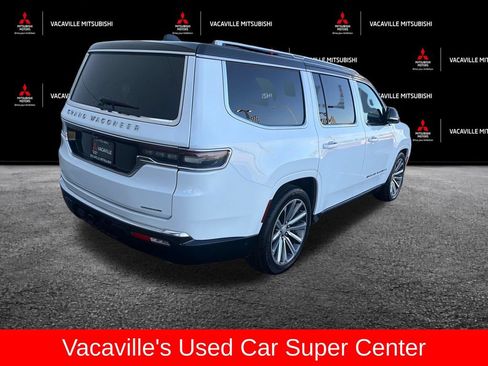 Used 2023 Jeep Grand Wagoneer Series II AWD/4WD image 5