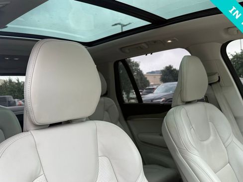 Certified 2024 Volvo XC90 T8 Ultimate AWD/4WD image 14