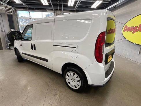 Used 2018 RAM ProMaster City Tradesman SLT FWD image 3