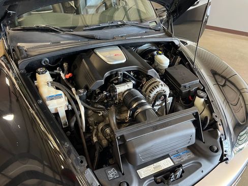 Used 2003 Chevrolet SSR w/ Preferred Equipment Group image 75