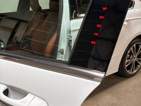 Used 2019 Ford Fusion Titanium image 32