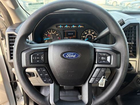 Used 2017 Ford F150 XL w/ Equipment Group 101A Mid RWD image 14