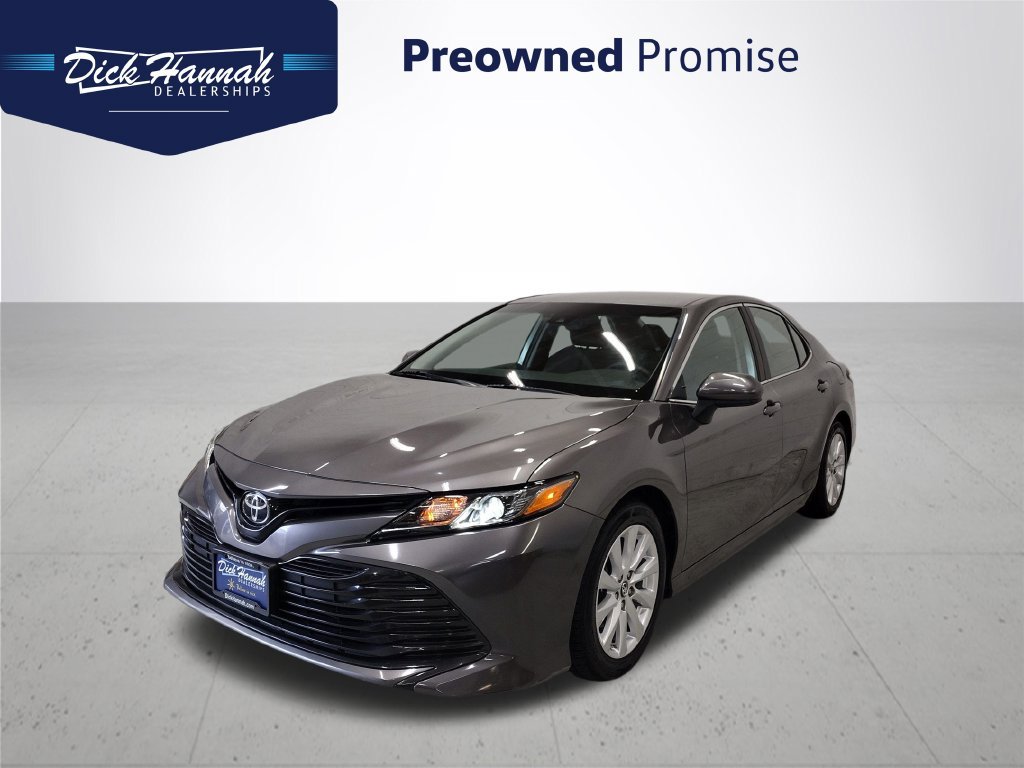 Used 2018 Toyota Camry LE FWD image 1