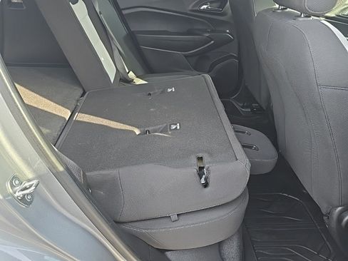 Used 2024 Chevrolet Trax LS image 16