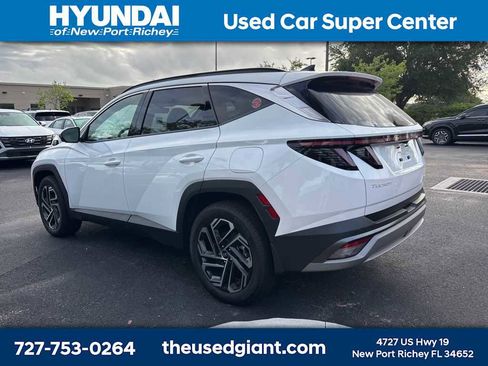 Used 2025 Hyundai Tucson Limited image 2