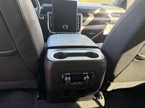 New 2026 GMC Yukon Elevation AWD/4WD image 22