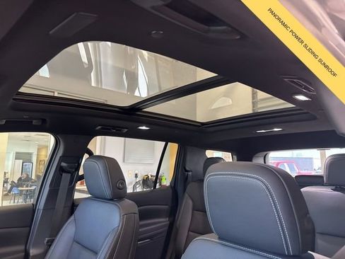 New 2026 Chevrolet Traverse LT w/ Sun and Wheel Package image 5