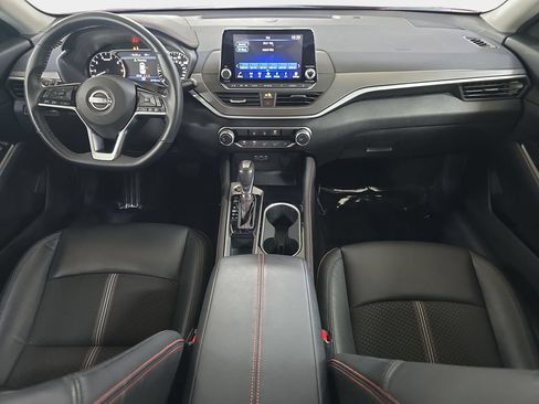 Used 2023 Nissan Altima 2.5 SR FWD image 12