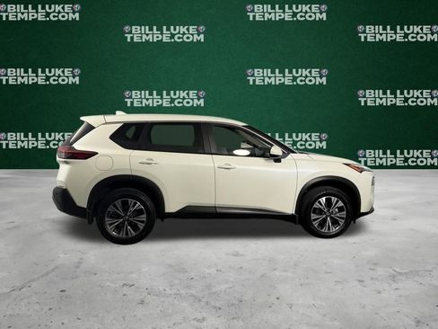 Used 2023 Nissan Rogue SV image 6