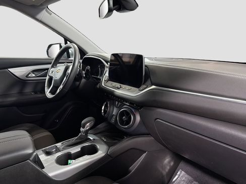 Used 2024 Chevrolet Blazer LT w/ Convenience Package FWD image 29