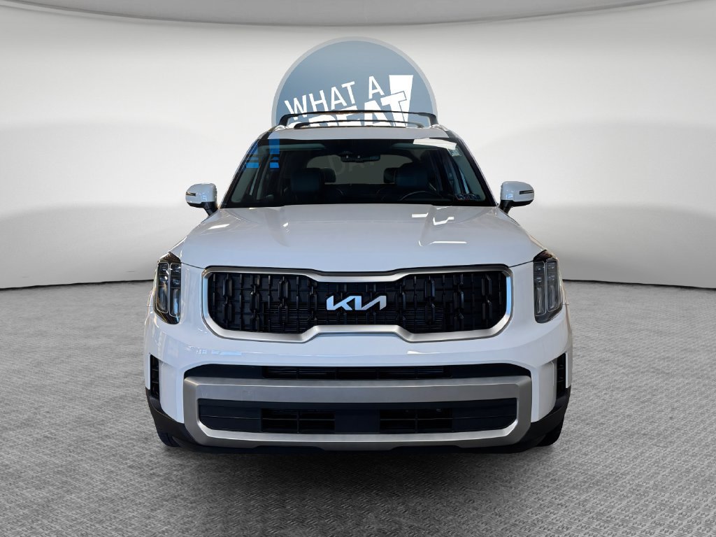 Certified 2024 Kia Telluride EX w/ EX Captain's Chair Package AWD/4WD image 9