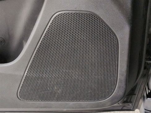 Certified 2019 Jeep Cherokee Trailhawk w/ Cold Weather Group image 30