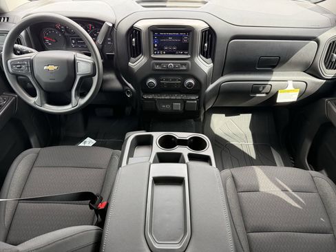 New 2026 Chevrolet Silverado 1500 Custom RWD image 10