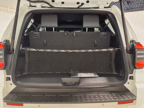 New 2026 Toyota 4Runner Limited image 28