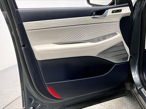 Certified 2023 Hyundai Palisade Calligraphy w/ Cargo Package image 18