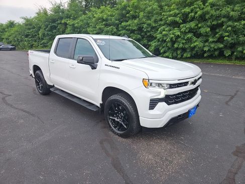 Used 2025 Chevrolet Silverado 1500 RST w/ Convenience Package II AWD/4WD image 9