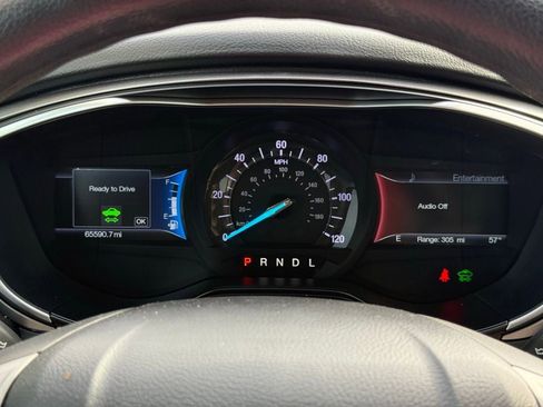 Certified 2020 Ford Fusion SE image 14