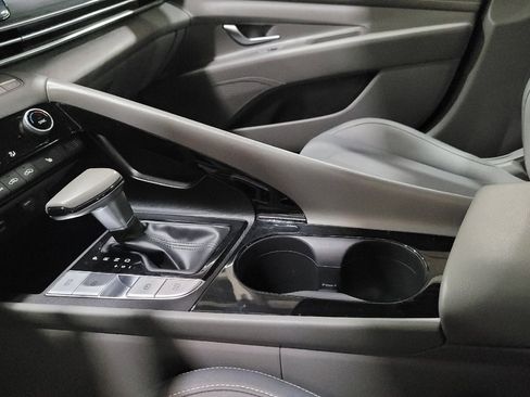 Used 2023 Hyundai Elantra SEL w/ Convenience Package FWD image 26