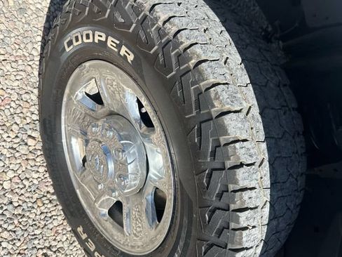 Used 2024 RAM 2500 Tradesman w/ Chrome Appearance Group AWD/4WD image 42