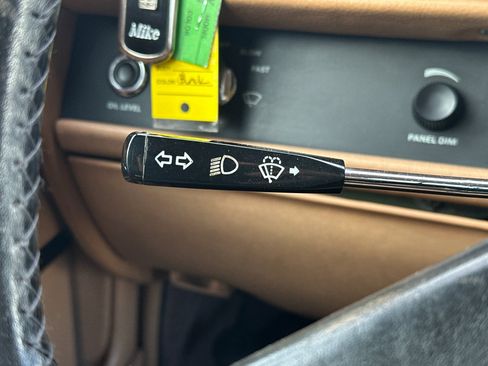 Used 1986 Rolls-Royce Corniche image 23