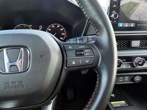 Used 2025 Honda CR-V Sport-L image 31