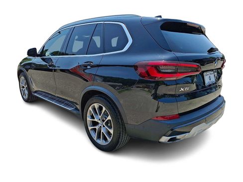 Used 2023 BMW X5 xDrive40i w/ Premium Package AWD/4WD image 4