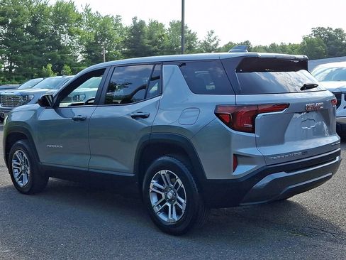 Used 2025 GMC Terrain Elevation AWD/4WD image 4