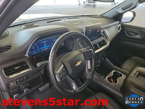 Used 2023 Chevrolet Suburban LT image 14