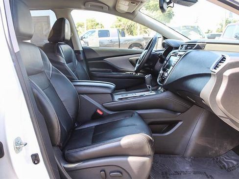 Used 2021 Nissan Murano SL image 16