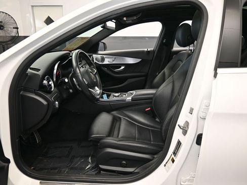 Used 2018 Mercedes-Benz C 300 Sedan image 12