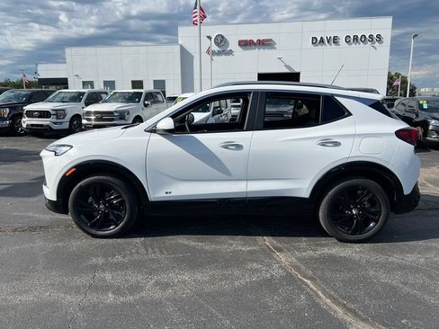 Used 2026 Buick Encore GX Sport Touring w/ Comfort Package AWD/4WD image 11