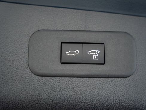 New 2026 Toyota Crown Signia image 11