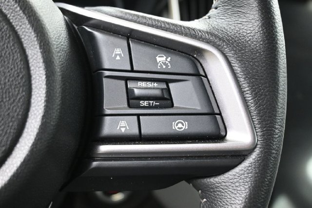 Used 2025 Subaru Outback Premium AWD/4WD image 25