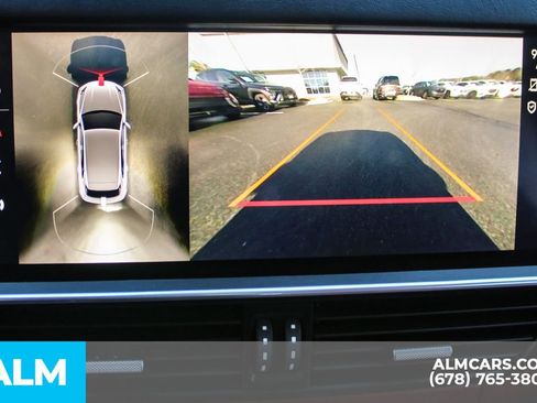 Used 2023 Porsche Cayenne S Platinum w/ Premium Package Plus image 31